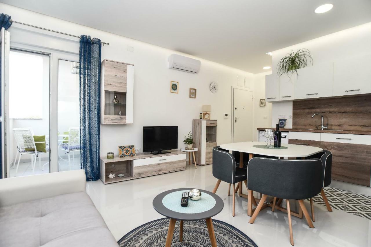 Apartman Mar Nin Exterior photo